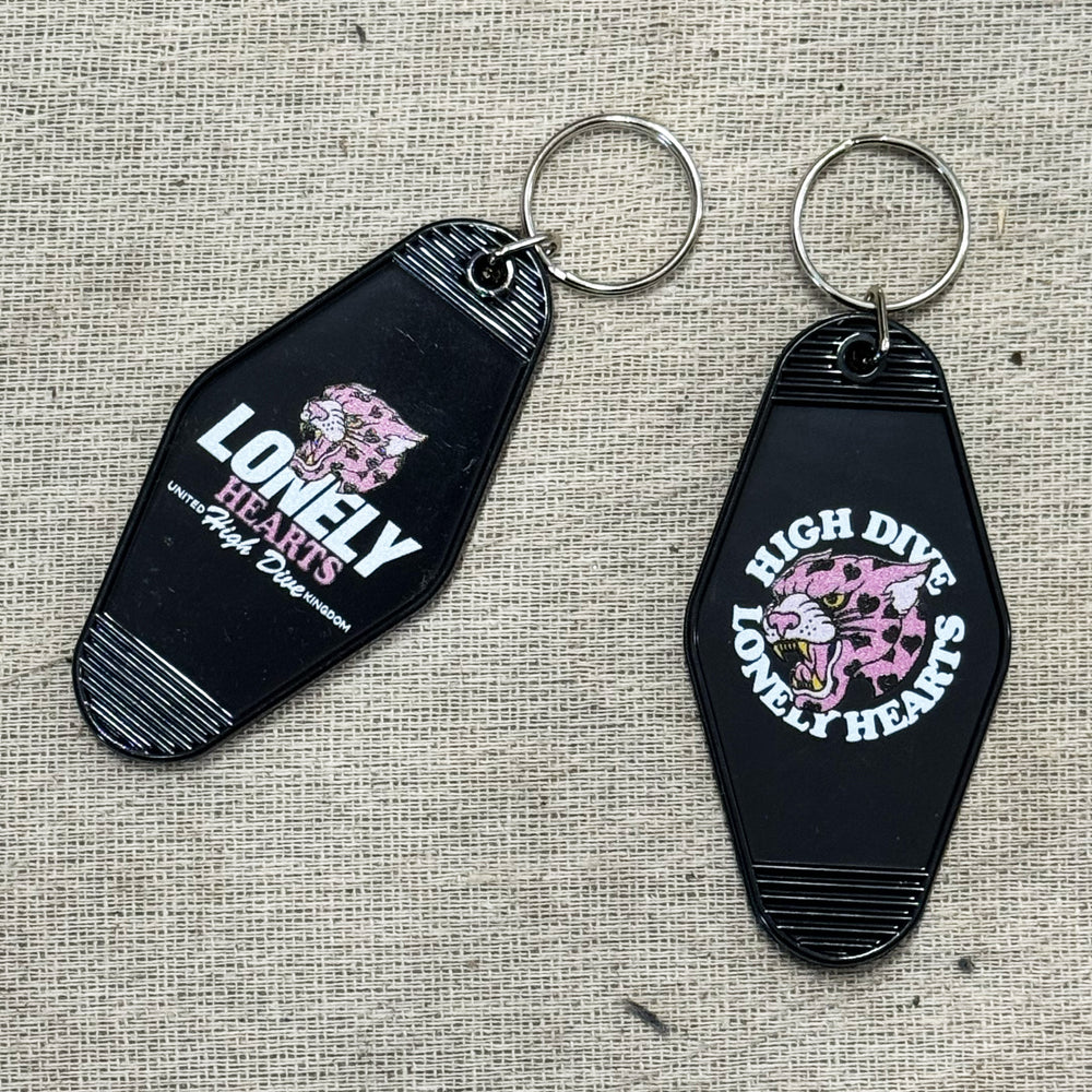 Lonely Hearts Black Motel Keyring ‐ HIGH DIVE APPAREL