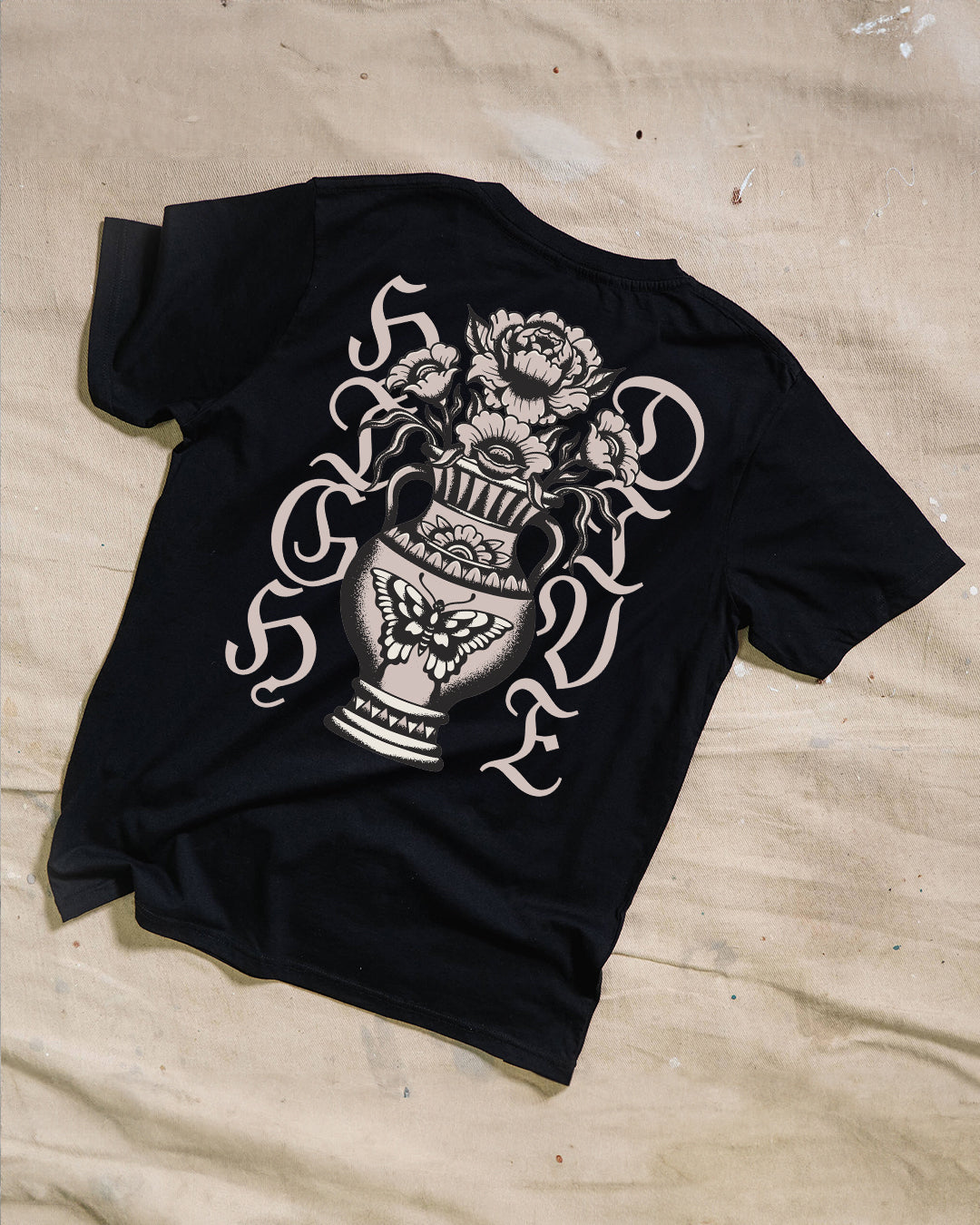 TG Vase Black T-Shirt