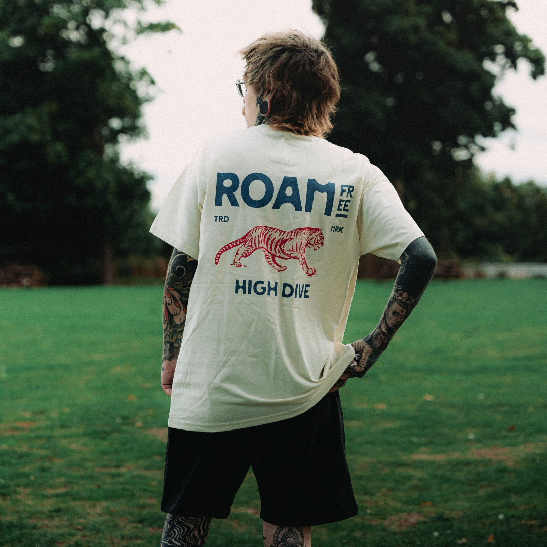 Roam Ecru Tee