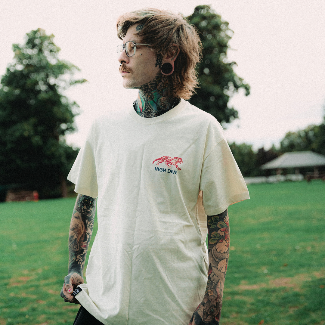Roam Ecru Tee