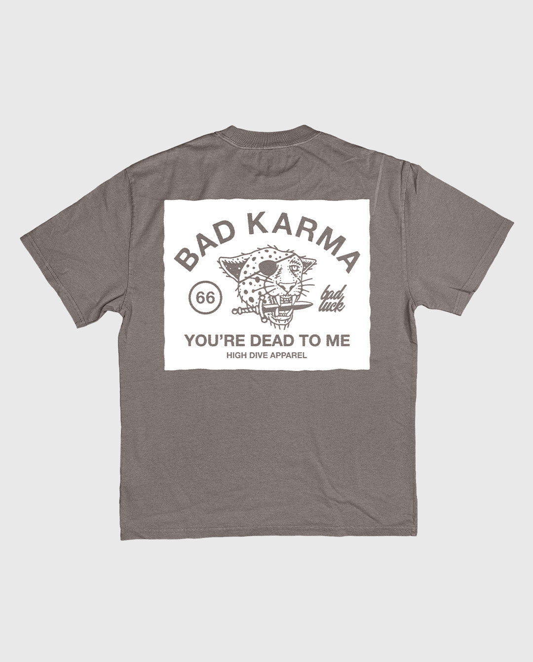 Camiseta descolorida ultra pesada de MadMan 