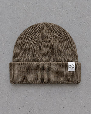Cable Fisherman Beanie - Walnut