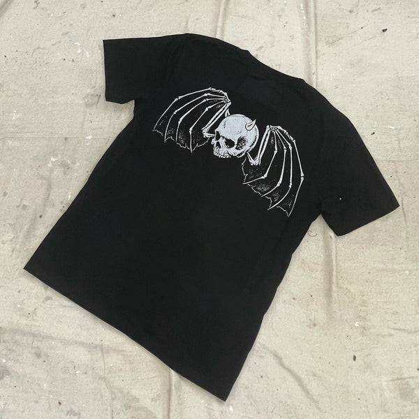 Camiseta de murciélago demonio