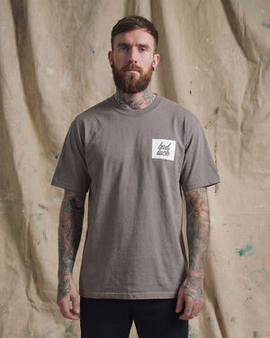 Camiseta descolorida ultra pesada de MadMan 