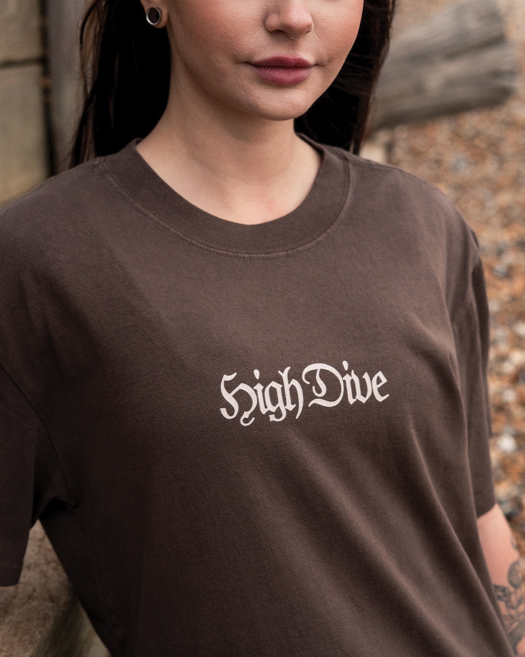 TG Vase Heavy Faded Brown Tee