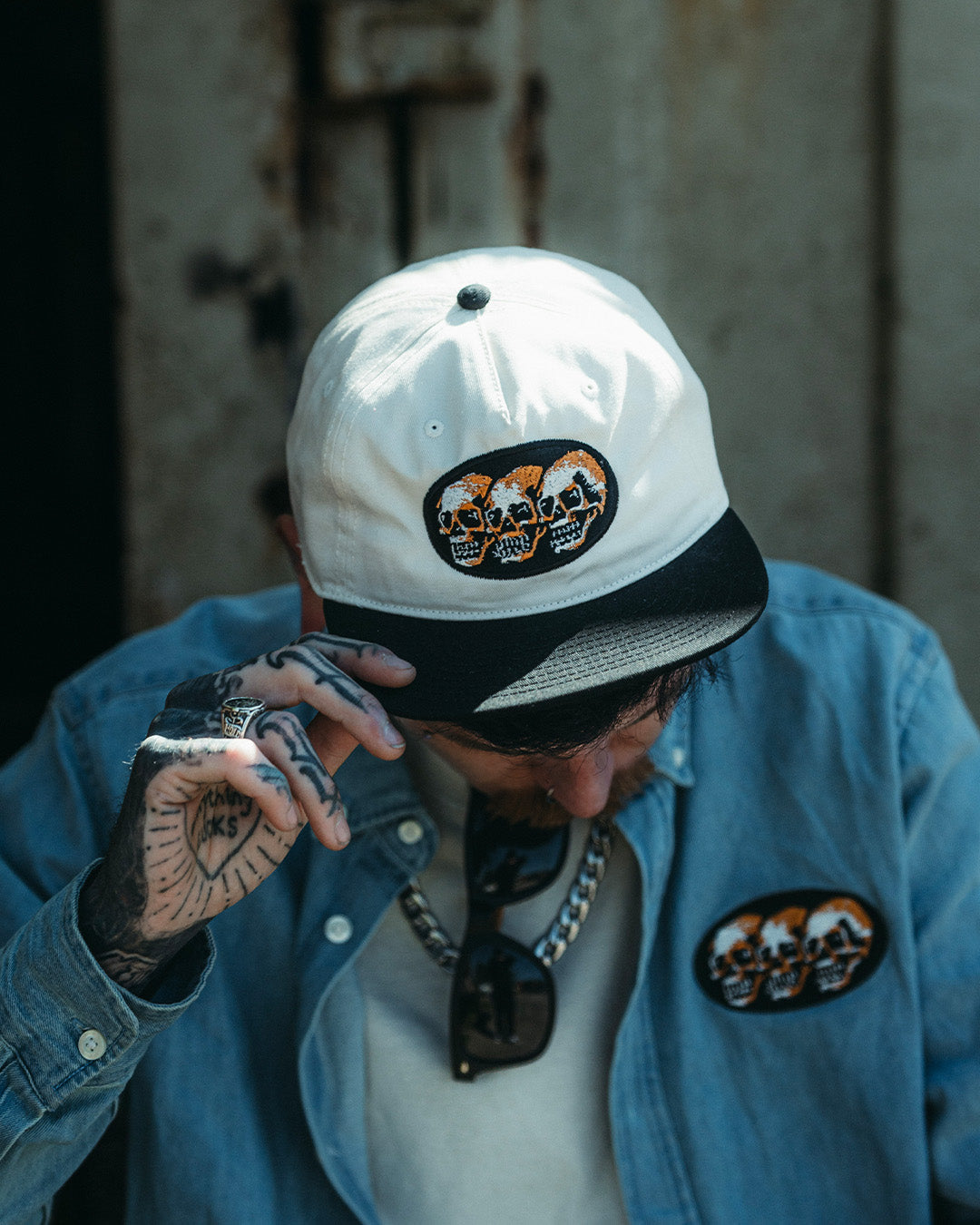 3 Skulls Two Tone Cap