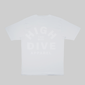 Camiseta blanca de gran tamaño 