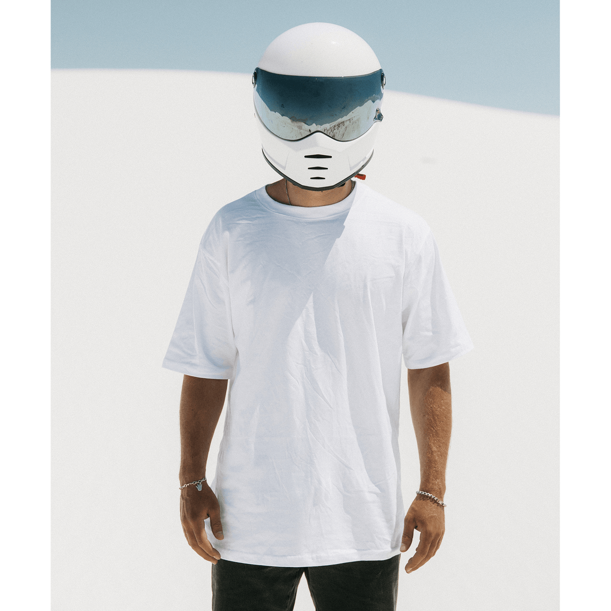 Camiseta blanca de gran tamaño 
